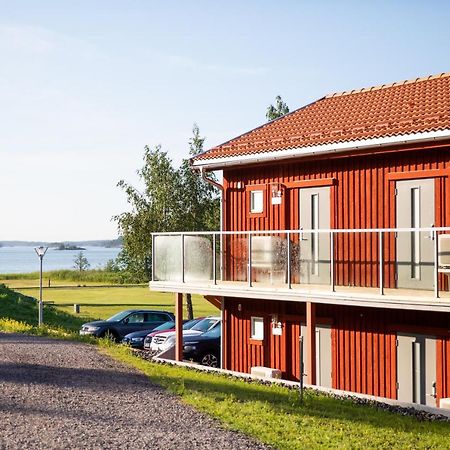 Skaergardsbyn Hotell Sankt Anna エクステリア 写真