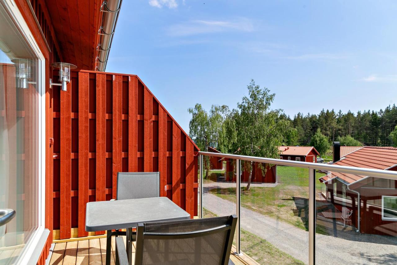 Skaergardsbyn Hotell Sankt Anna エクステリア 写真