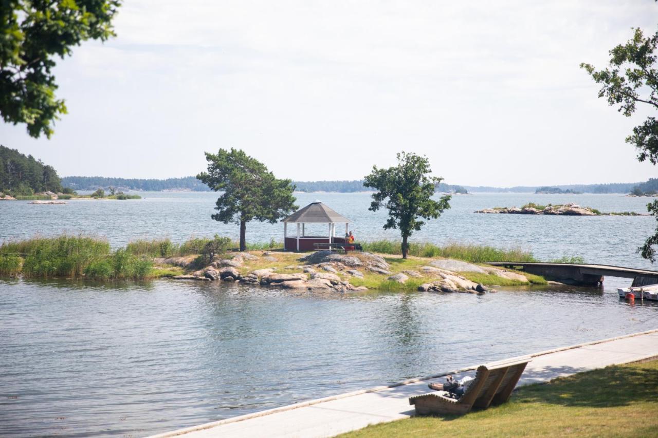 Skaergardsbyn Hotell Sankt Anna エクステリア 写真