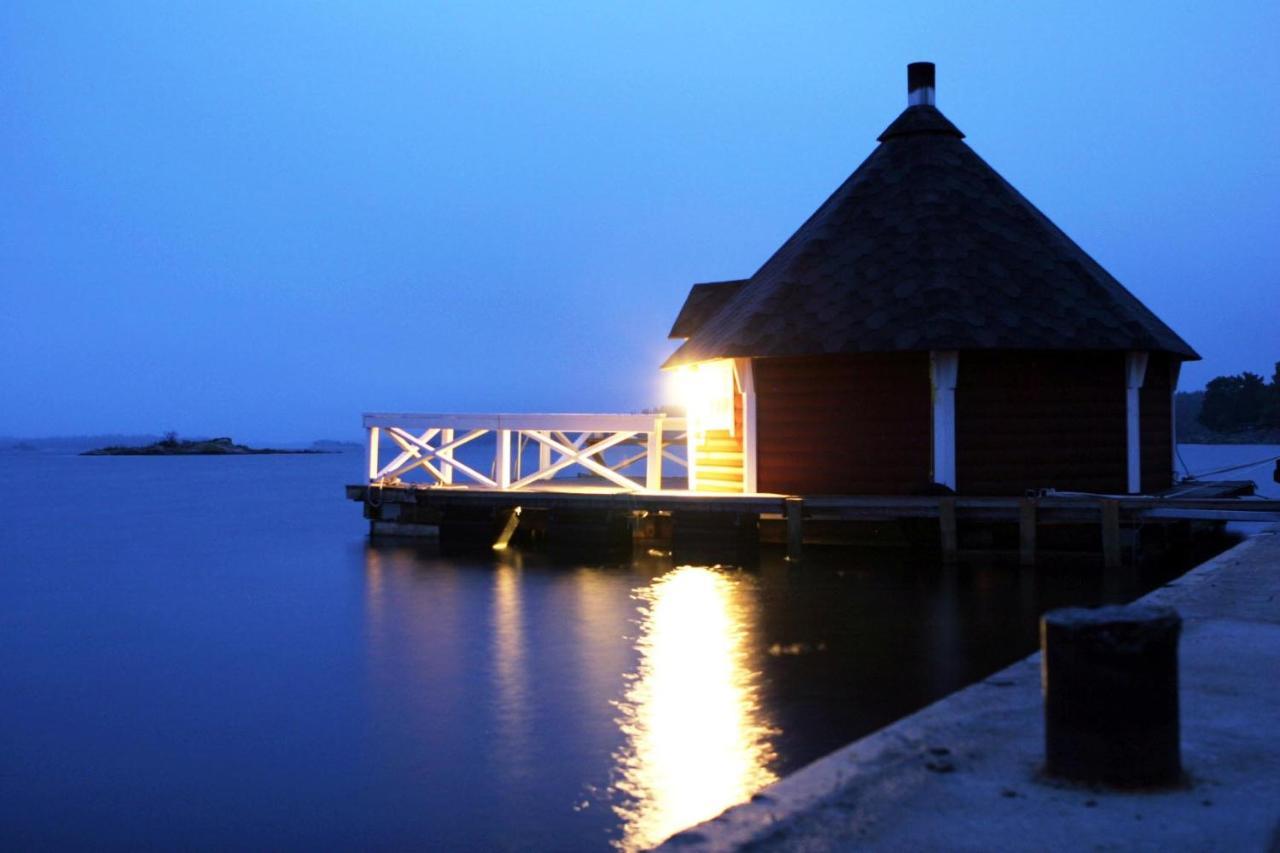 Skaergardsbyn Hotell Sankt Anna エクステリア 写真